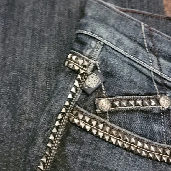 Jeans - Picture 5 of 10